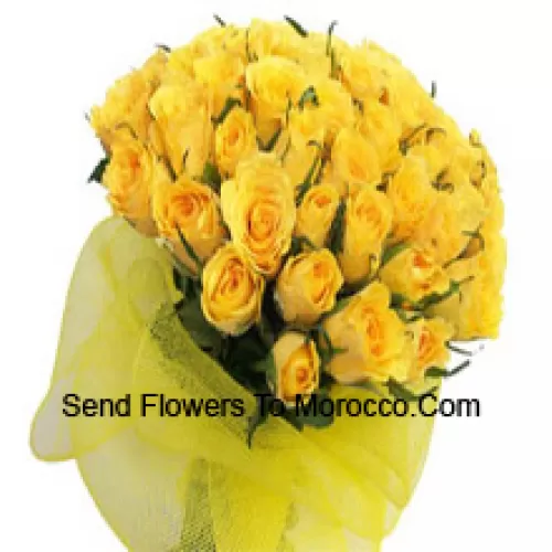 Bunch Of 37 Yellow Roses With Seasonal Fillers