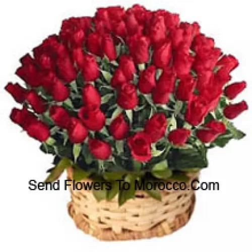 Corbeille de 101 roses rouges