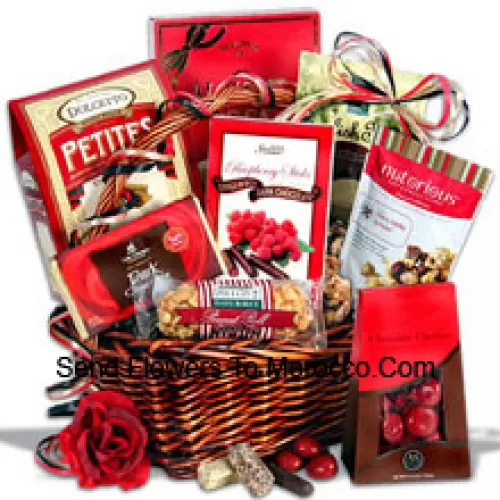 Een exclusieve Valentijnscadeaumand met donkere chocoladerepen, chocoladewafelpetites, Engelse toffeesingles, chocoladekersen, Cherry Vanilla Va-Voom Nut Confection, pindarol, donkere chocolade frambozenstokjes en amandel Roca Buttercrunch Toffee Box (Let op: wij behouden ons het recht voor om elk product te vervangen door een geschikt product van gelijke waarde in geval van niet-beschikbaarheid van een bepaald product)